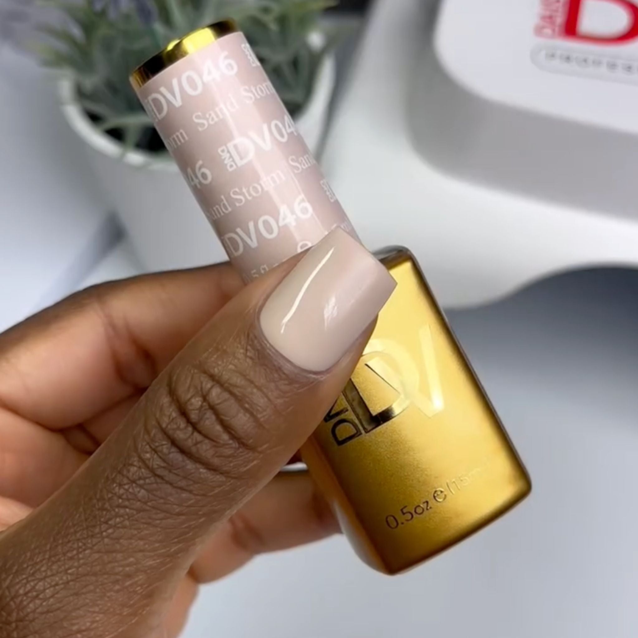 Sandstorm DIVA #046 – DND Gel