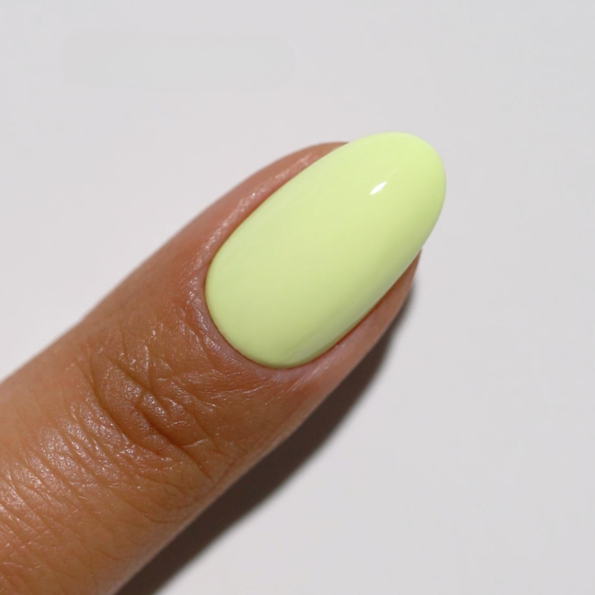 Pistachio Lemondade DIVA #106 – DND Gel