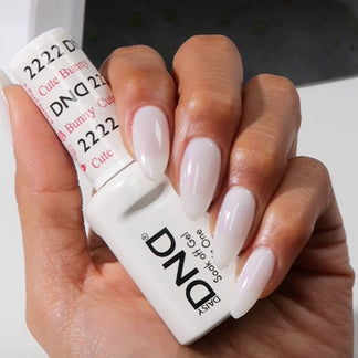 Cute Bunny #2222 – DND Gel