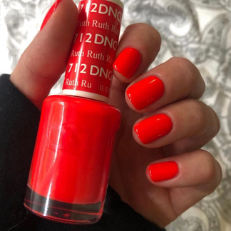 Ruth #712 – DND Gel