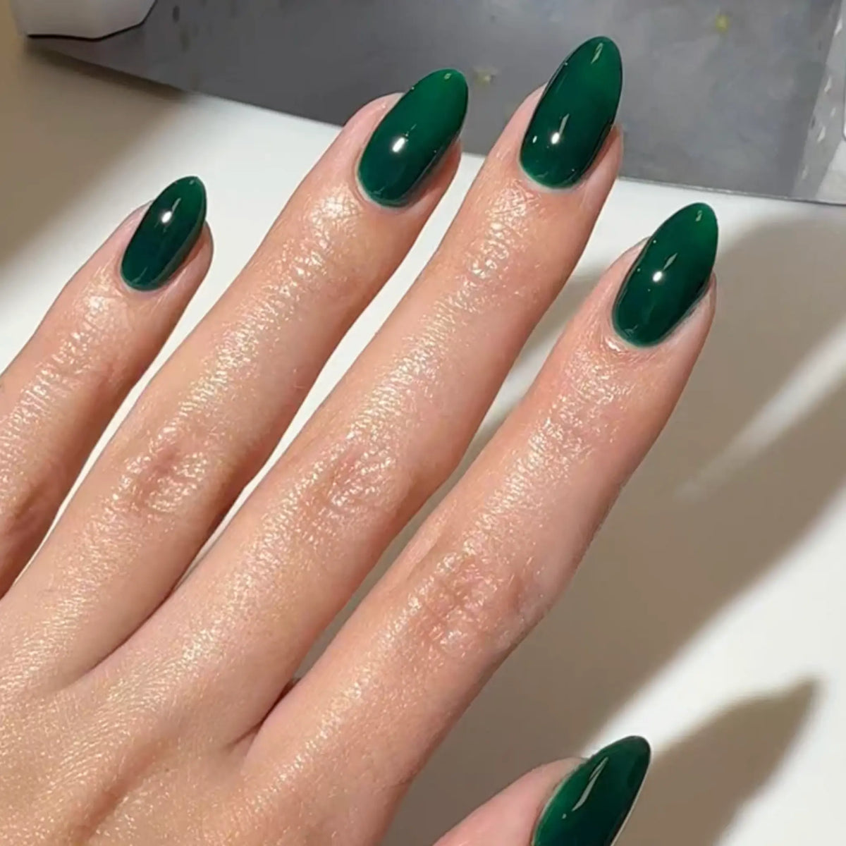 Aurora Green #747